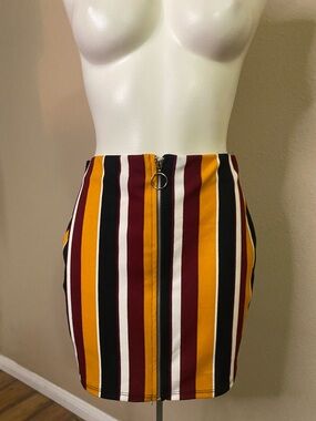 Silhouette NYC Striped Multicolor mod minimalist retro 60s look skirt M 🖤❤️